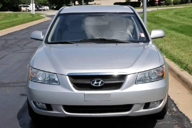 Hyundai Sonata 2006 photo 1