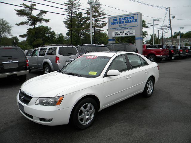 Hyundai Sonata 2006 photo 2