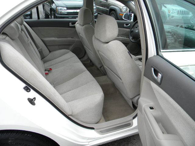 Hyundai Sonata 2006 photo 3