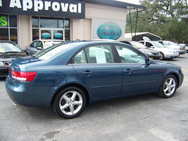 Hyundai Sonata 2006 photo 1