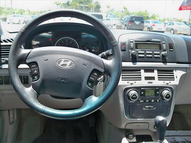 Hyundai Sonata 2006 photo 8