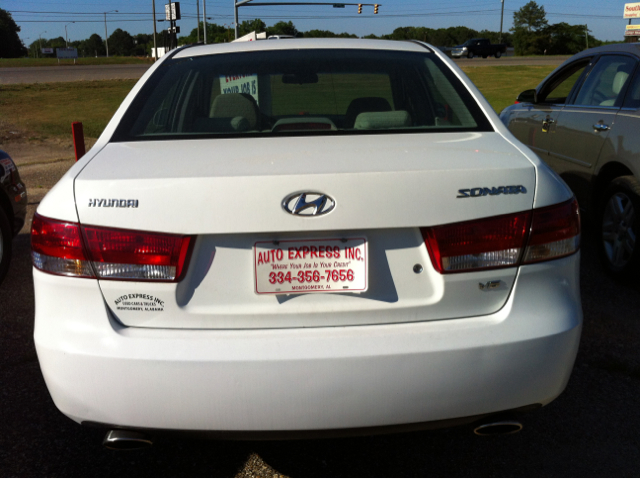 Hyundai Sonata 2006 photo 2