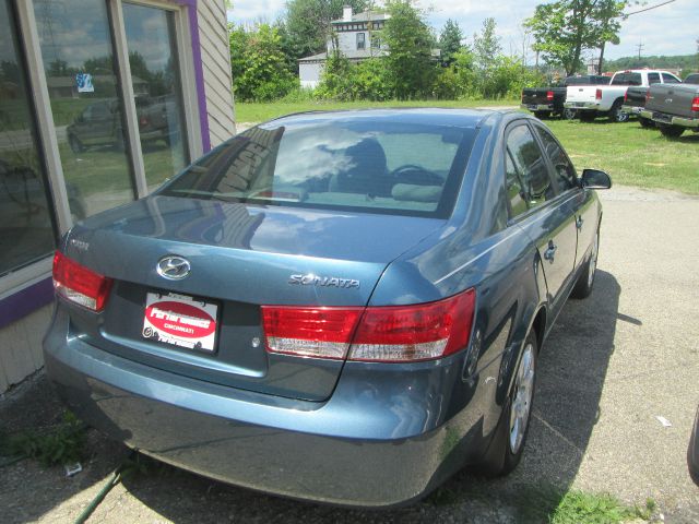 Hyundai Sonata 2006 photo 1