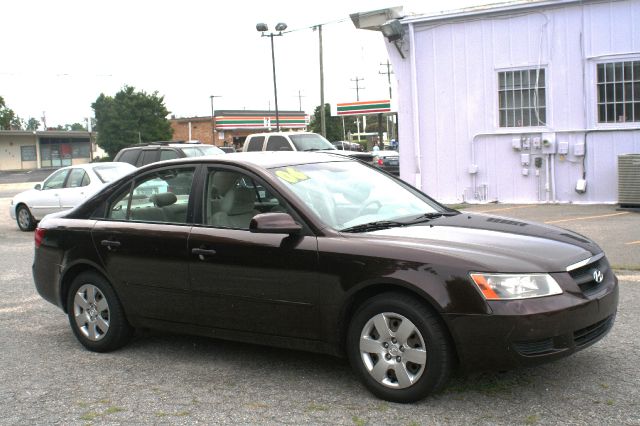 Hyundai Sonata 2006 photo 1