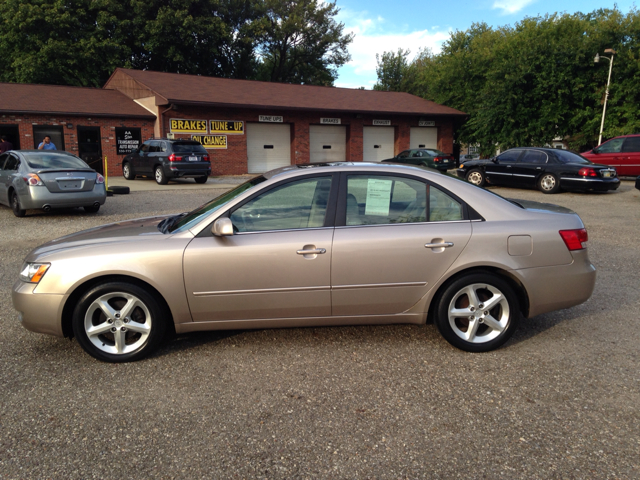 Hyundai Sonata 2006 photo 1