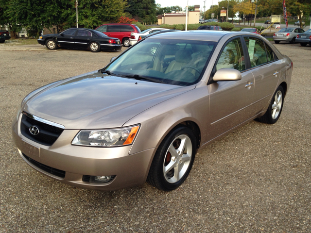 Hyundai Sonata 2006 photo 2