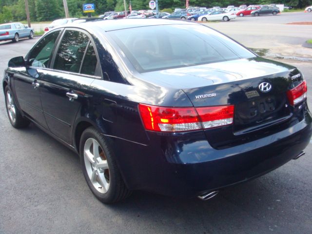 Hyundai Sonata 2006 photo 4