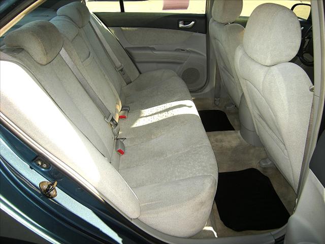 Hyundai Sonata 2006 photo 2