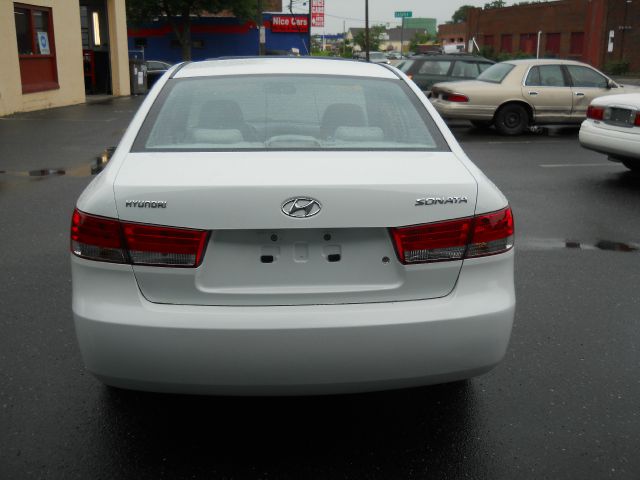 Hyundai Sonata 2007 photo 11