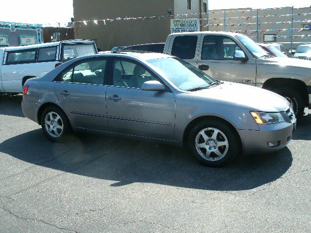 Hyundai Sonata 2007 photo 1