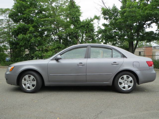 Hyundai Sonata 2007 photo 2