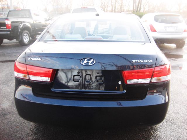 Hyundai Sonata 2007 photo 1