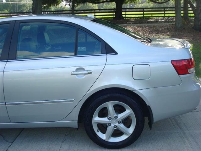 Hyundai Sonata 2007 photo 2