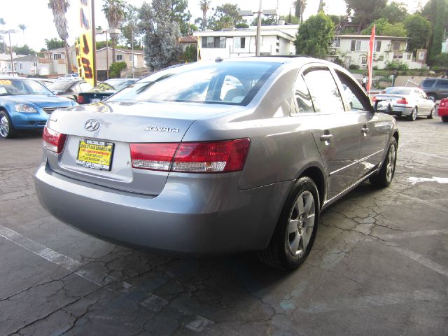 Hyundai Sonata 2007 photo 1