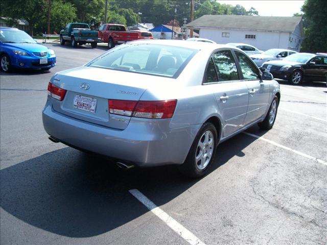 Hyundai Sonata 2007 photo 4