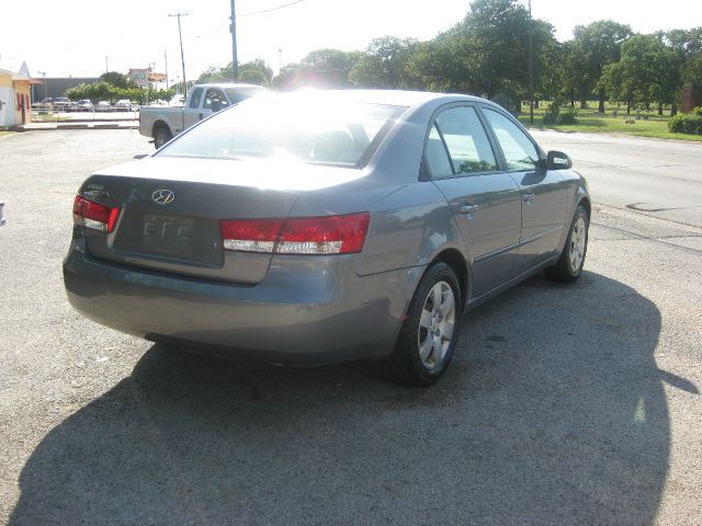 Hyundai Sonata 2007 photo 2