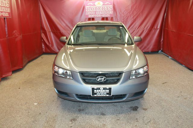 Hyundai Sonata 2007 photo 2