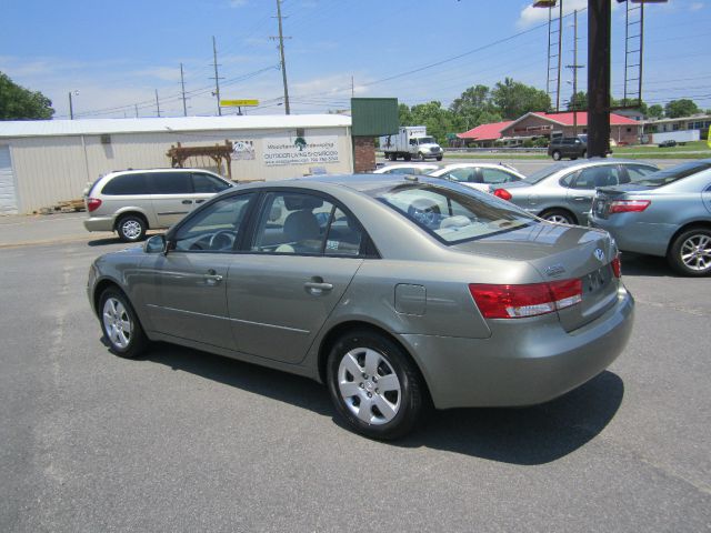 Hyundai Sonata 2007 photo 2