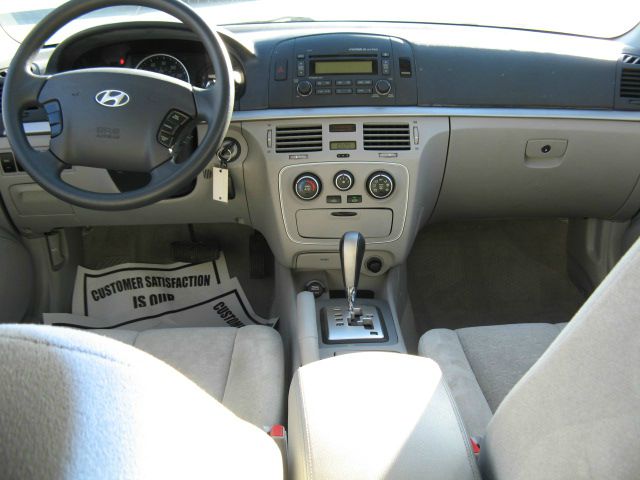 Hyundai Sonata 2007 photo 2