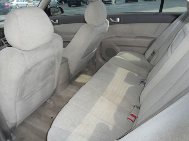 Hyundai Sonata 2007 photo 15