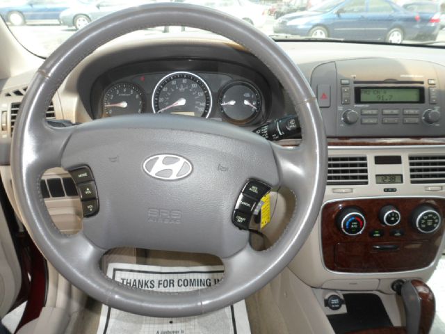 Hyundai Sonata 2007 photo 19