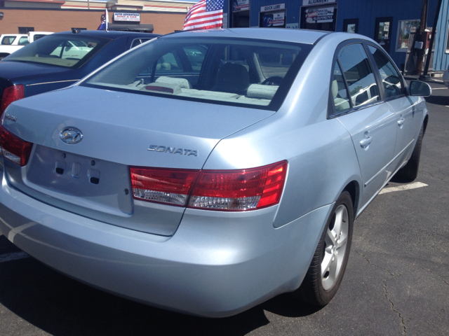 Hyundai Sonata 2007 photo 2