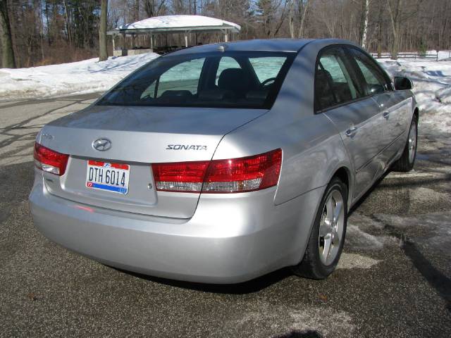 Hyundai Sonata 2008 photo 3