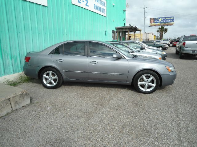 Hyundai Sonata 2008 photo 2