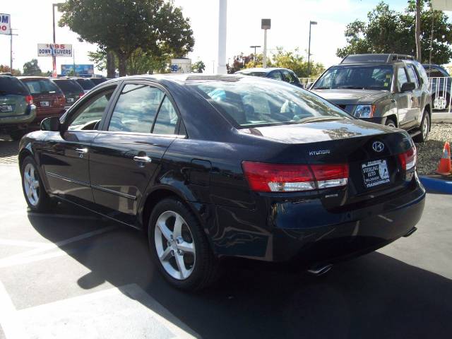 Hyundai Sonata 2008 photo 4