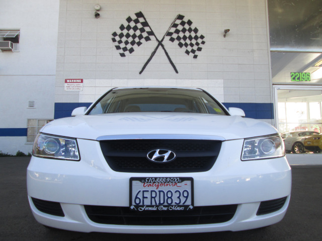 Hyundai Sonata 2008 photo 2