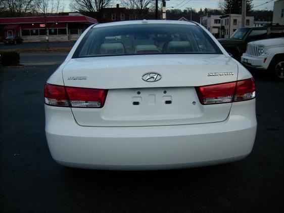 Hyundai Sonata 2008 photo 2