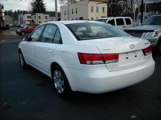 Hyundai Sonata 2008 photo 3