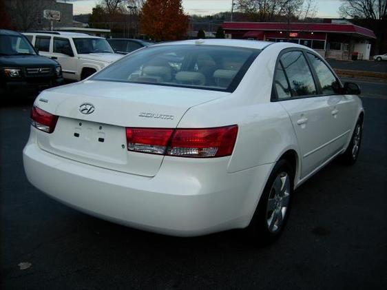 Hyundai Sonata 2008 photo 7