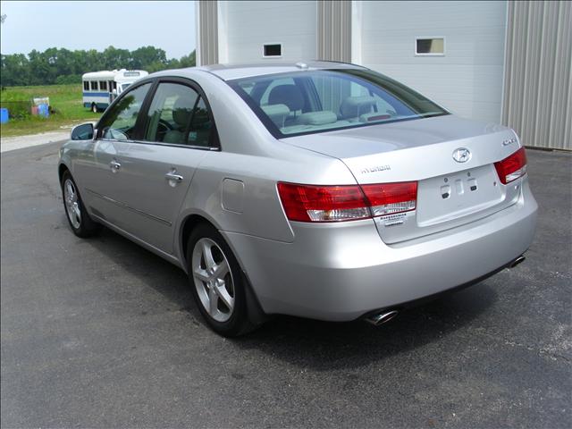 Hyundai Sonata 2008 photo 4