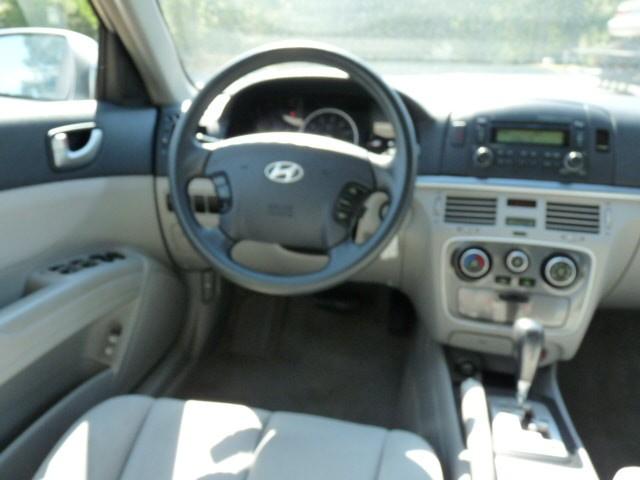 Hyundai Sonata 2008 photo 4