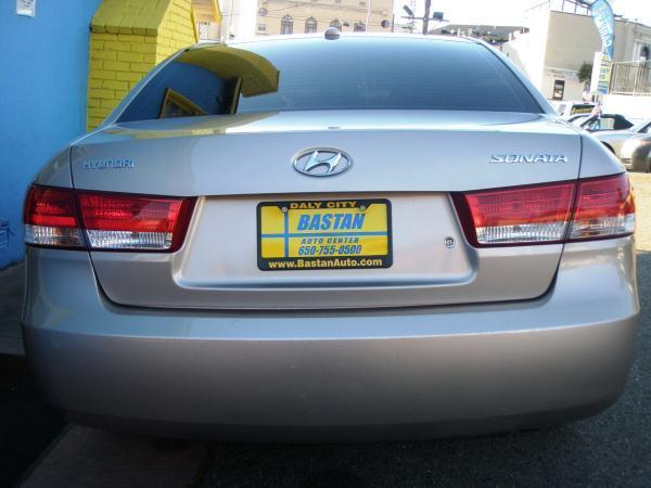 Hyundai Sonata FWD 4dr Sport Sedan