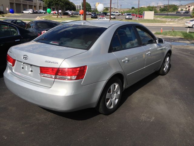 Hyundai Sonata 2008 photo 3