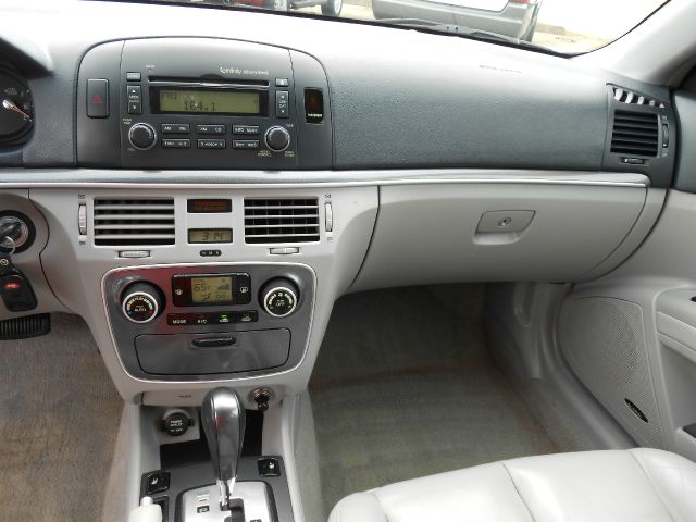 Hyundai Sonata 2008 photo 1