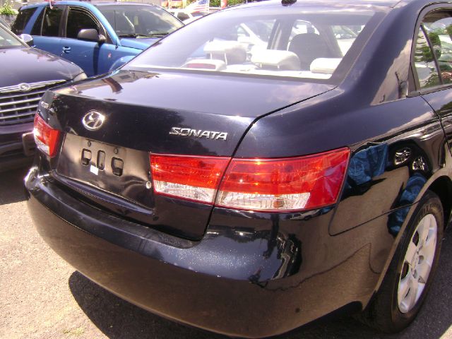 Hyundai Sonata 2008 photo 1