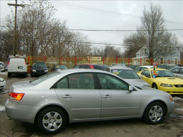 Hyundai Sonata 2008 photo 2