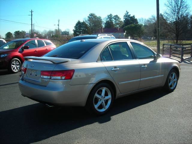 Hyundai Sonata 2008 photo 3