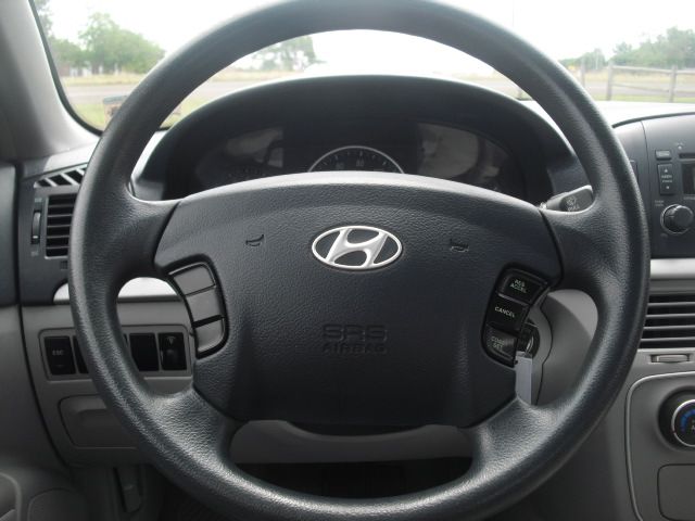 Hyundai Sonata 2008 photo 29