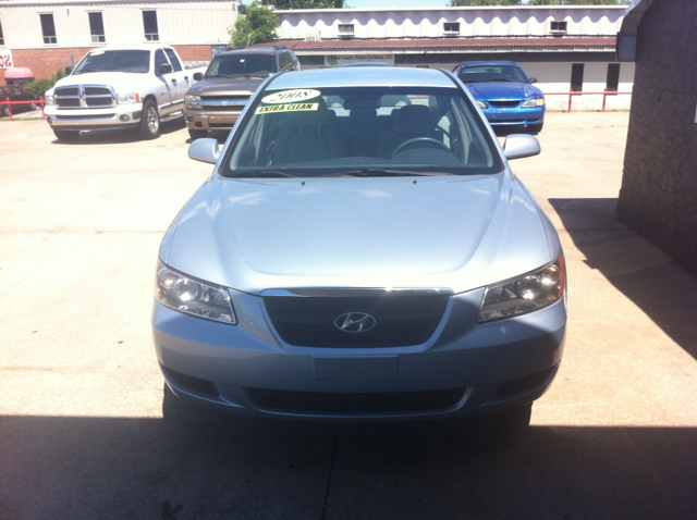 Hyundai Sonata 2008 photo 1