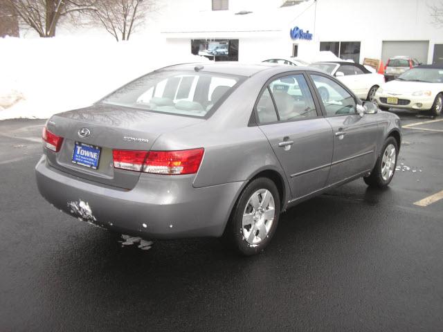 Hyundai Sonata 2008 photo 2