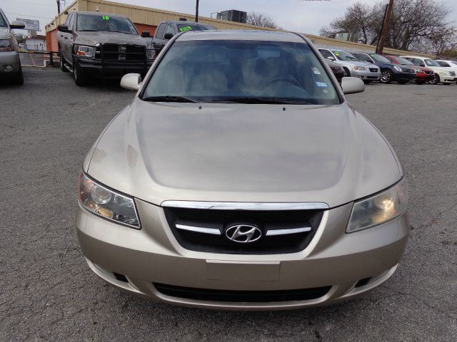 Hyundai Sonata 2008 photo 1