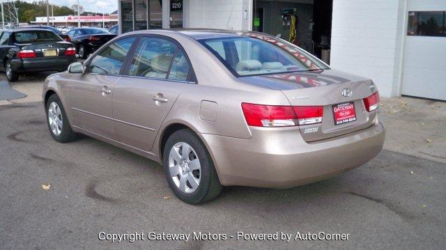 Hyundai Sonata 2008 photo 4