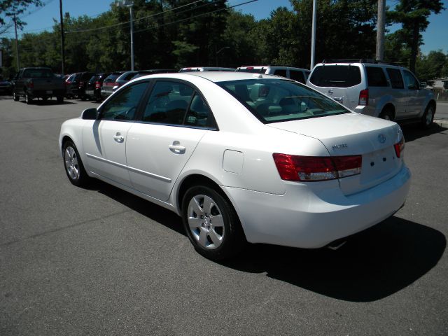 Hyundai Sonata PK Sedan