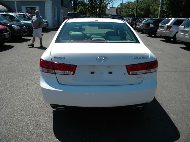 Hyundai Sonata 2008 photo 2