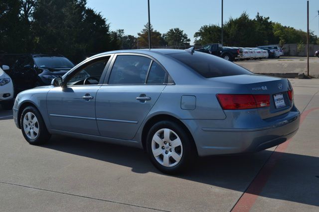 Hyundai Sonata FWD 4dr Sport Sedan