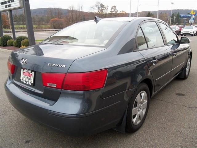 Hyundai Sonata 2009 photo 3